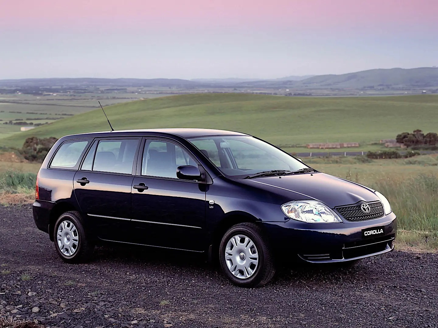 Toyota Corolla Corolla Kombi 1.4 Terra 6