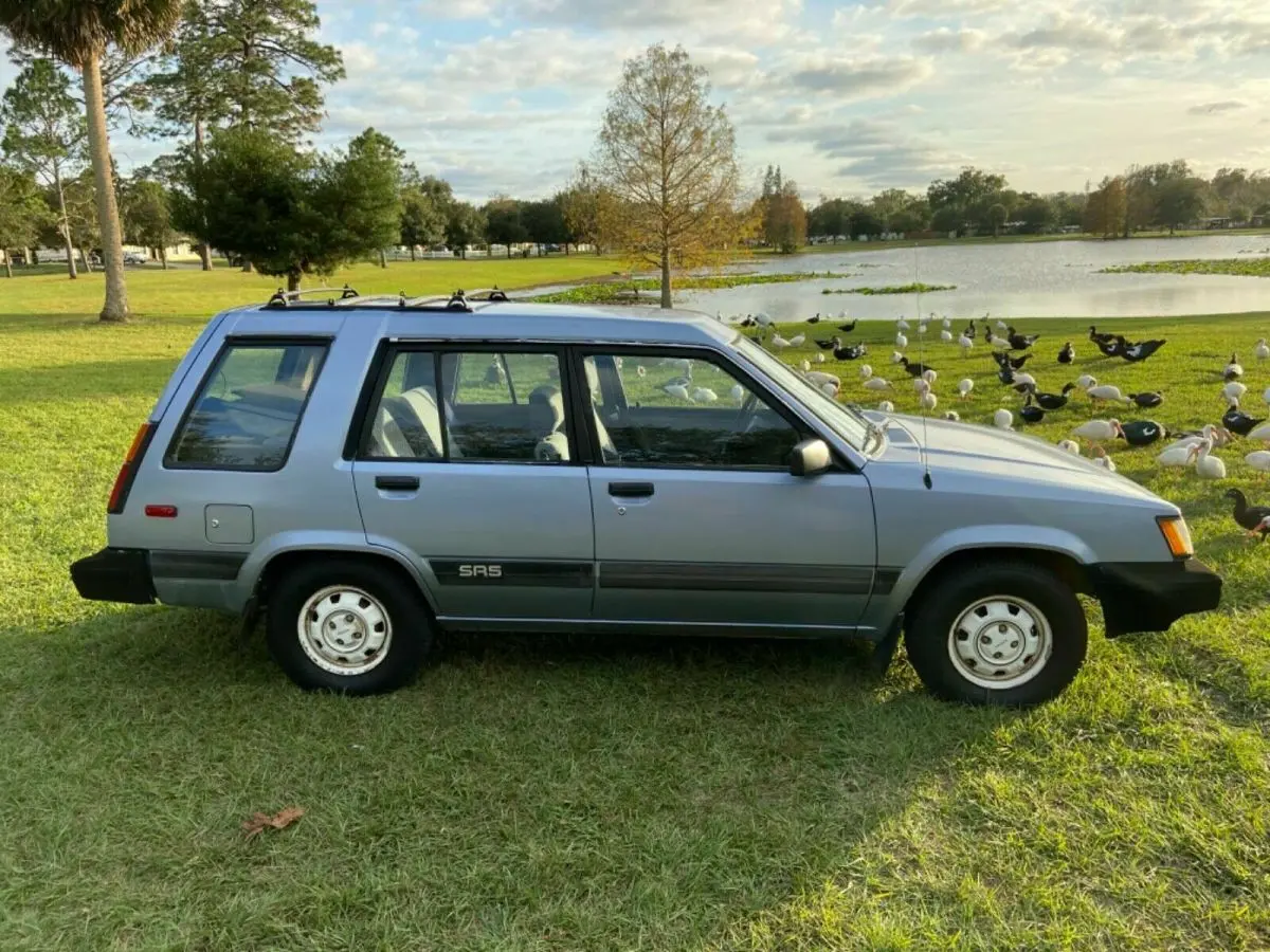 Toyota Corolla Corolla Kombi 1.6 4x4 XLI Tercel 4