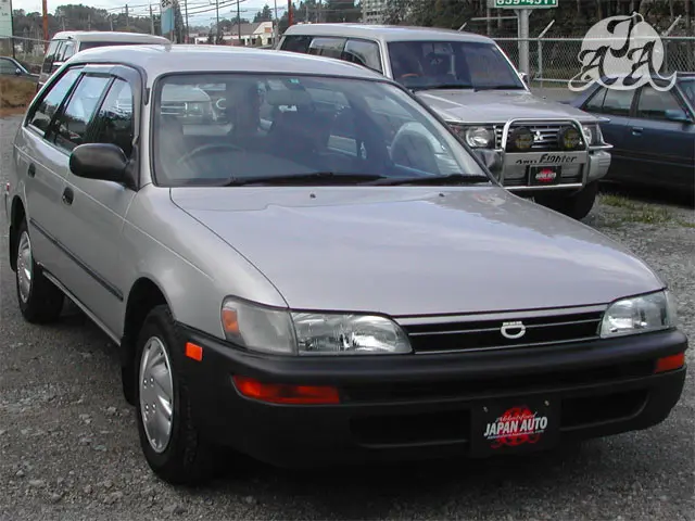 Toyota Corolla Corolla Kombi 1.6 XEI Family 6