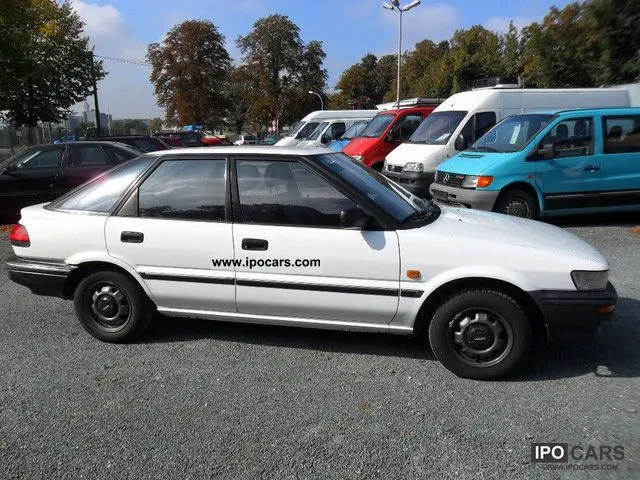 Toyota Corolla Corolla Liftback 1.3 L 7
