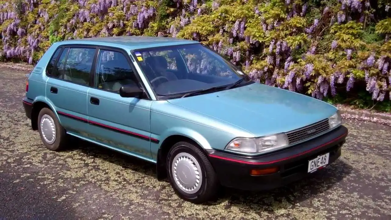 Toyota Corolla Corolla 1.3 XLI 5