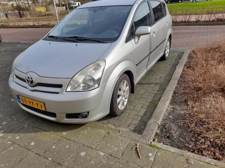 Toyota Corolla Corolla Verso 1.8 Luna 6