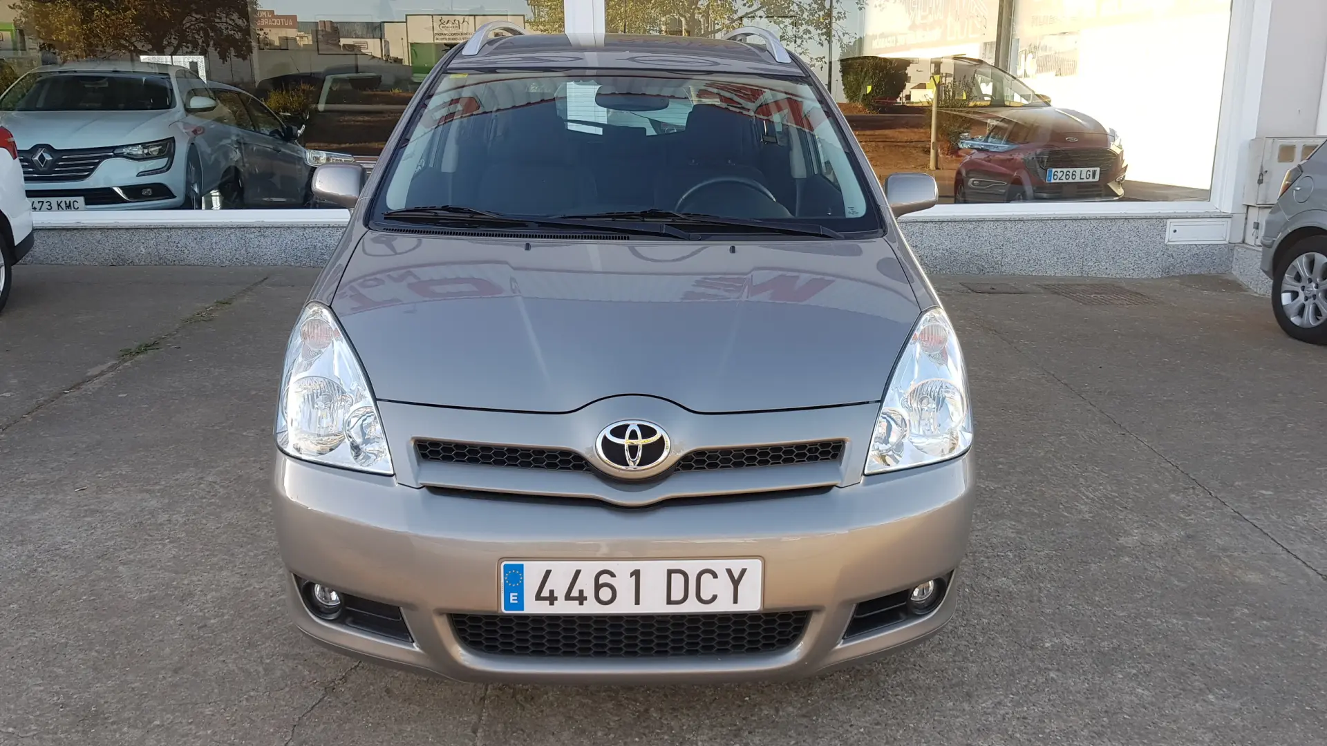 Toyota Corolla Corolla Verso 2.0 D-4D Linea Sol 1