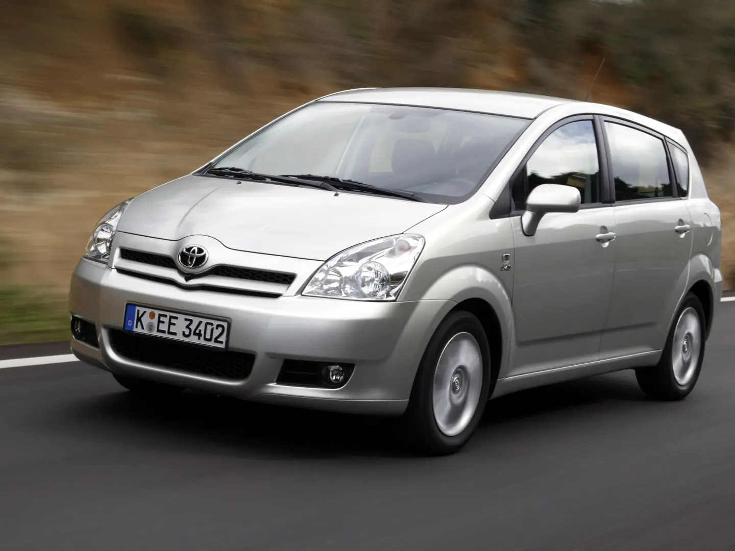 Toyota Corolla Corolla Verso 2.2 D-CAT Sol 1