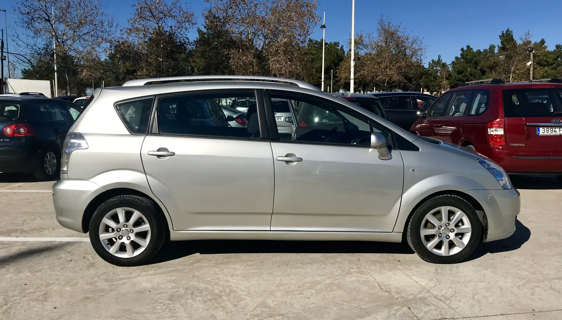 Toyota Corolla Corolla Verso 2.2 D-4D Elegant 4