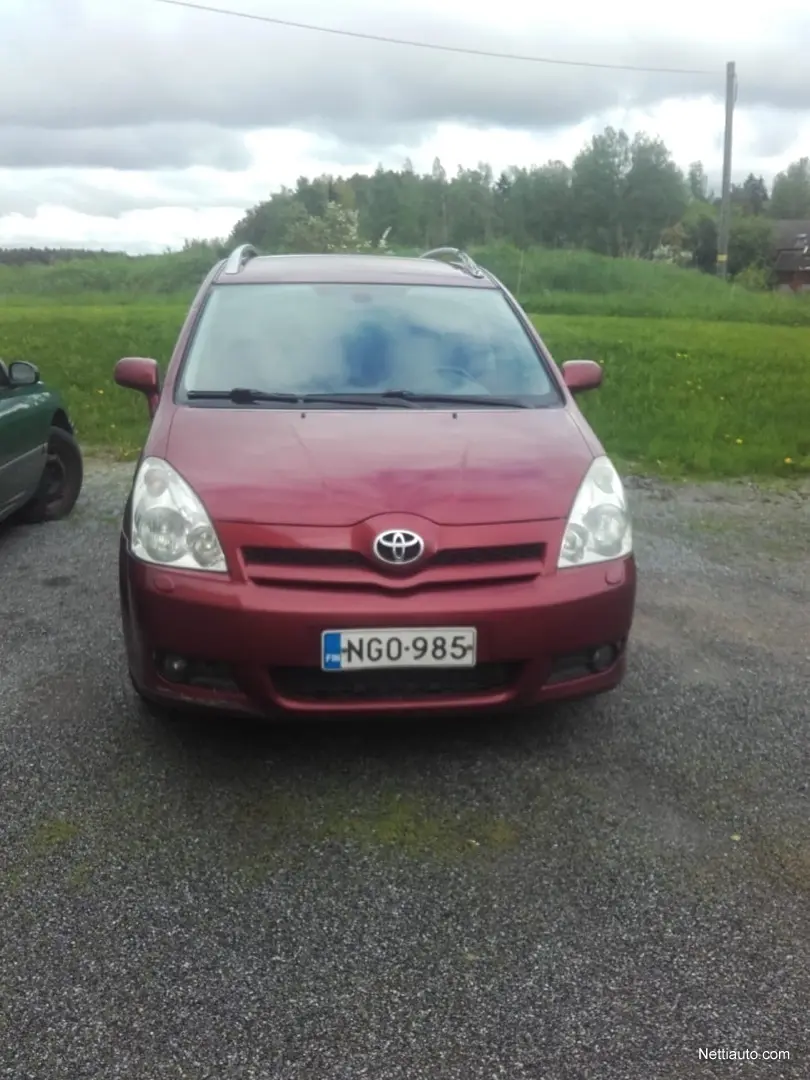 Toyota Corolla Corolla Verso 2.2 D-4D Elegant 6