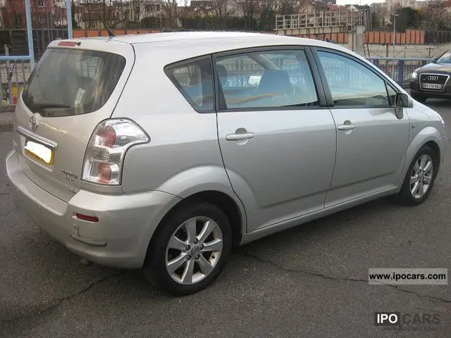 Toyota Corolla Corolla Verso 2.2 D-4D Linea Sol 6