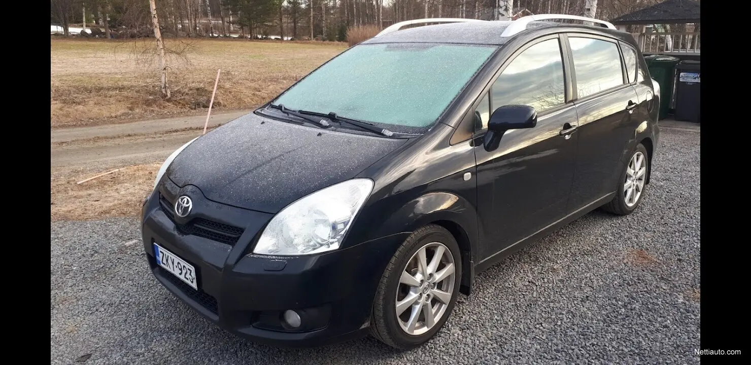 Toyota Corolla Corolla Verso 2.2 D-4D Luna 1