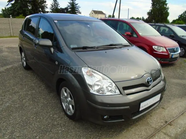 Toyota Corolla Corolla Verso 2.2 D-4D Luna 5