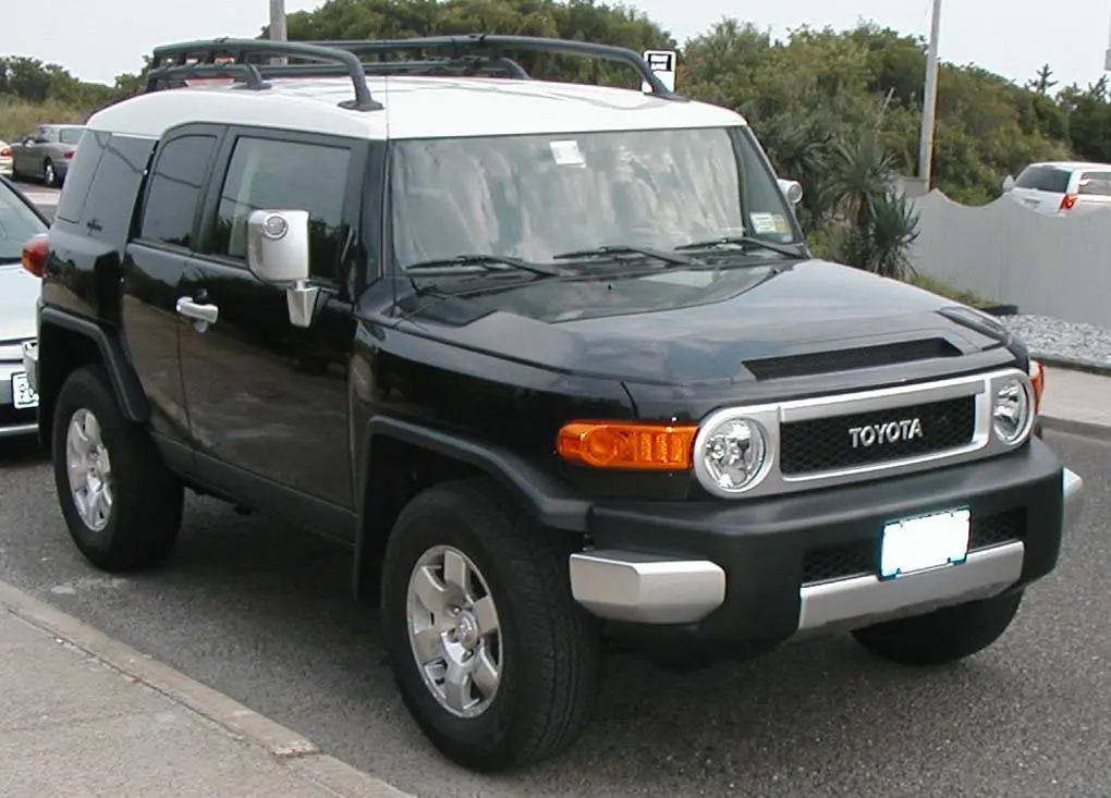Toyota FJ Cruiser FJ Cruiser 4.0 L V6 4WD 2