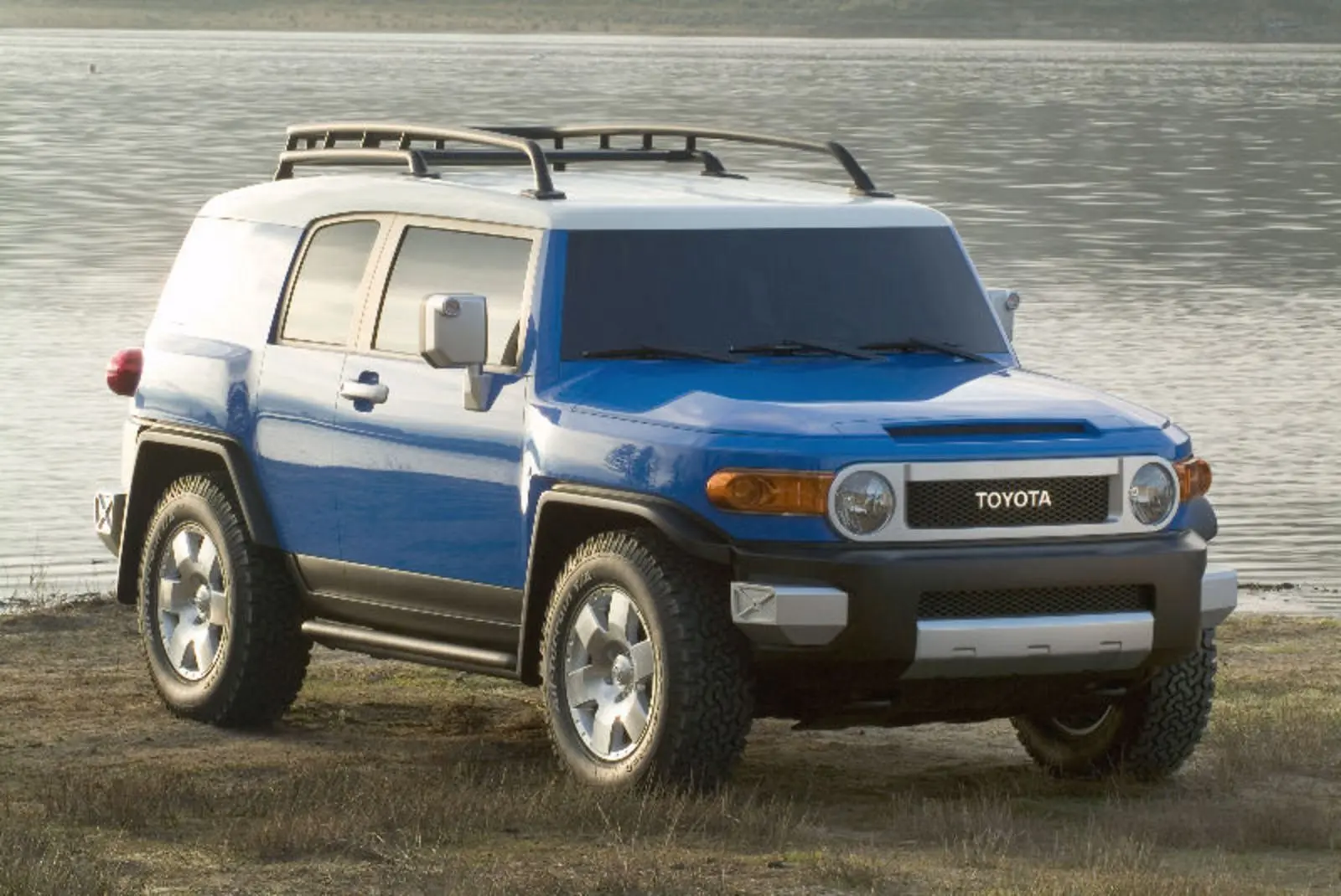 Toyota FJ Cruiser FJ Cruiser 4.0 L V6 4WD 3