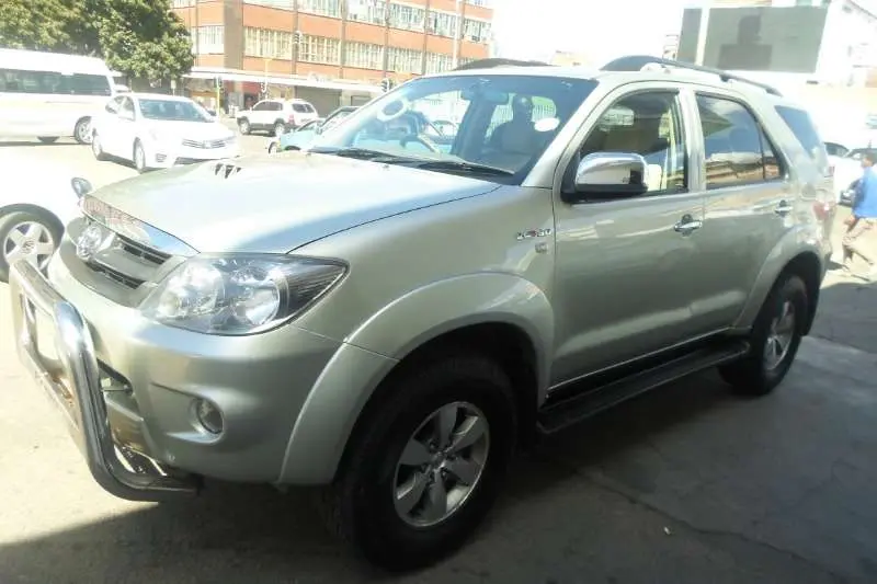 Toyota Fortuner Fortuner 3.0 D-4D 4x4 2