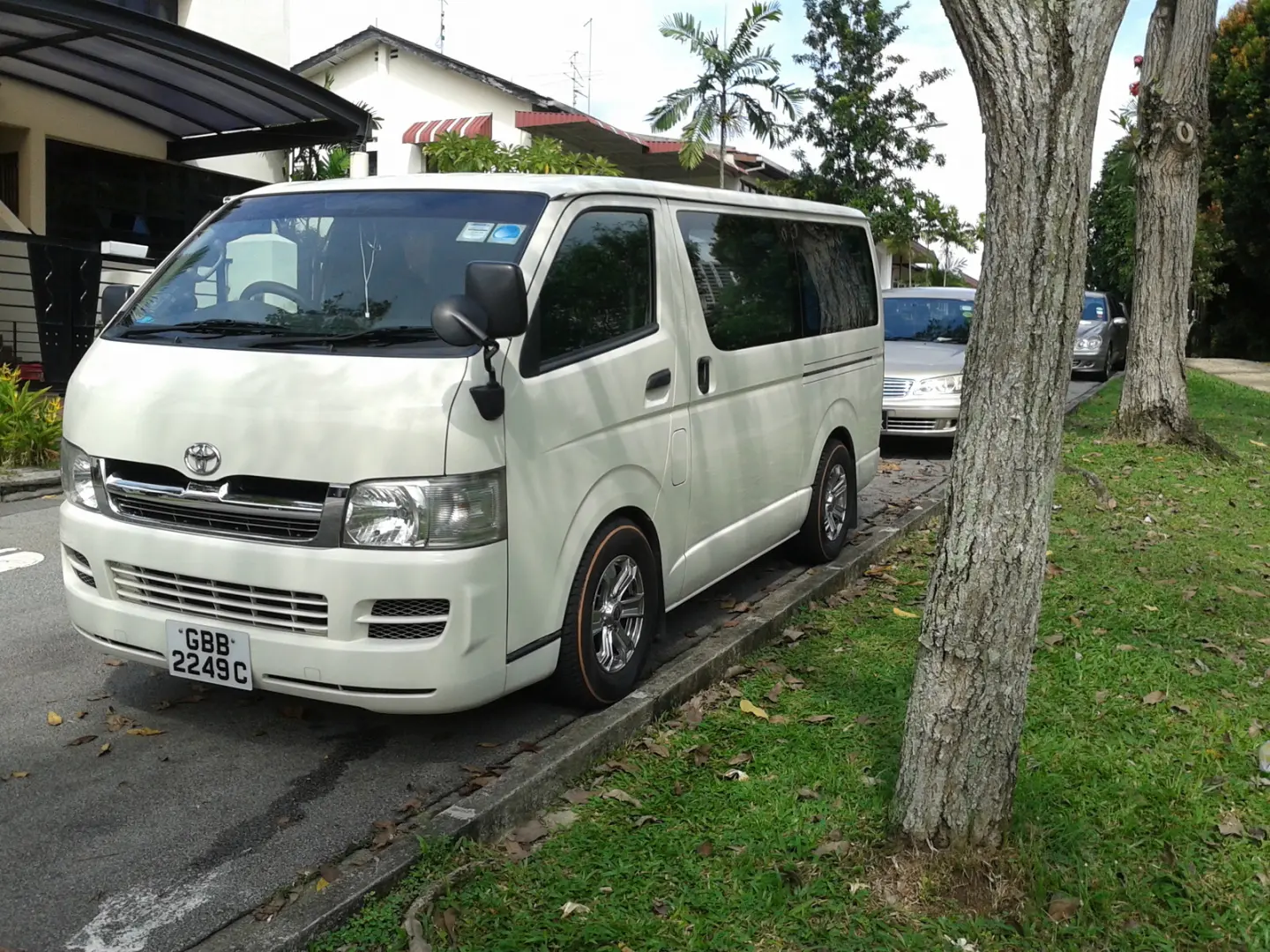Toyota Hi-Ace Hi-Ace 117 L 5