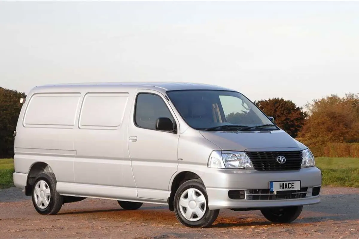 Toyota Hi-Ace Hi-Ace 117 L 4