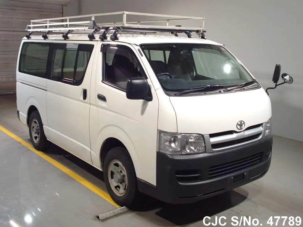 Toyota Hi-Ace Hi-Ace 117 L 6
