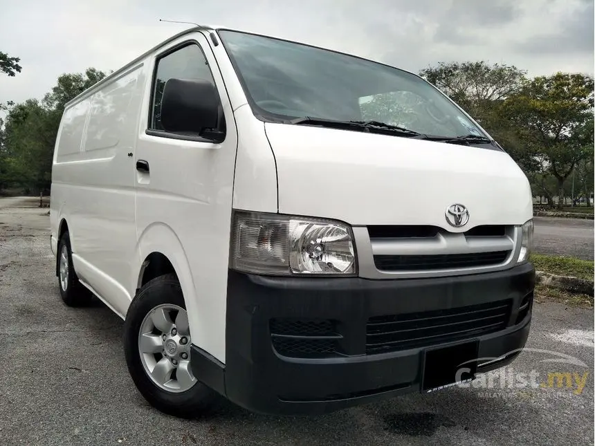 Toyota Hi-Ace Hi-Ace 95 L 3