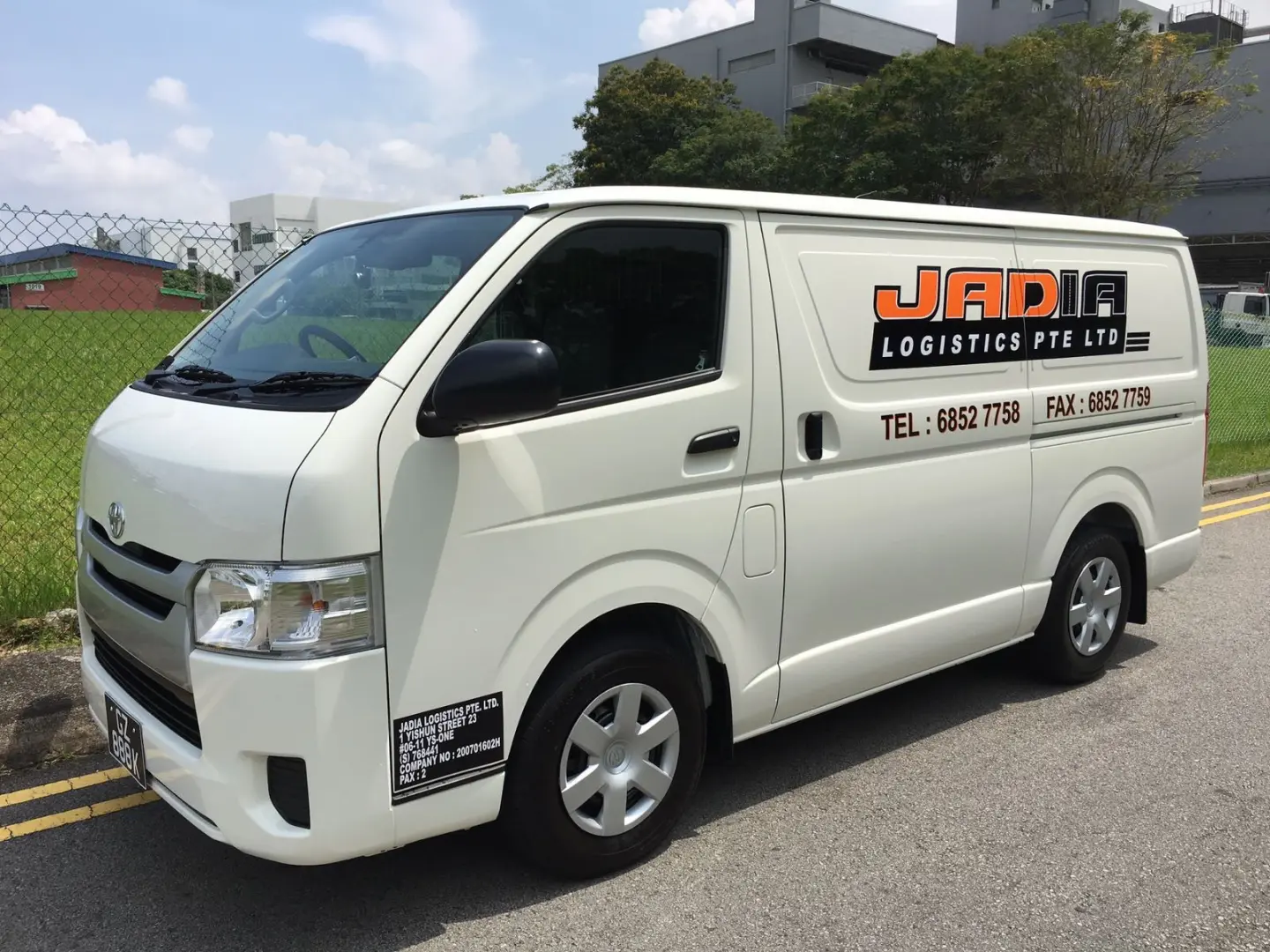 Toyota Hi-Ace Hi-Ace 95 L 6