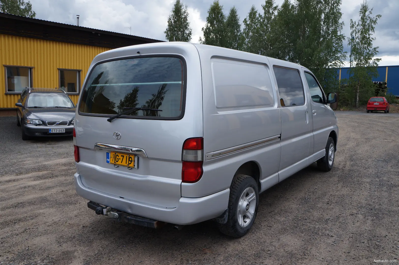 Toyota Hi-Ace Hi-Ace 117 L 6