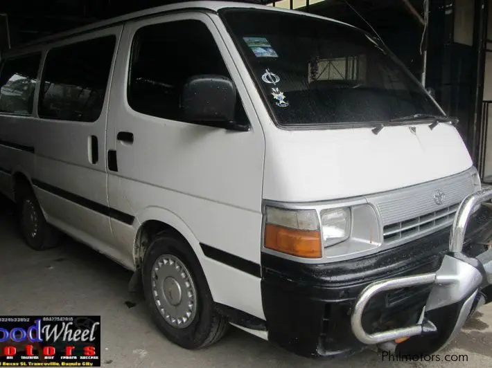 Toyota Hi-Ace Hi-Ace 2.4 D 4