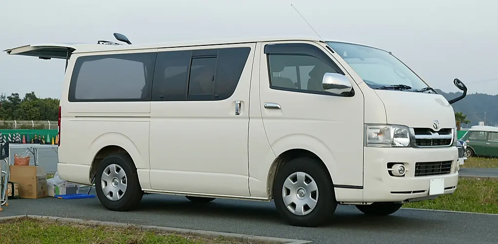 Toyota Hi-Ace Hi-Ace 95 L 3