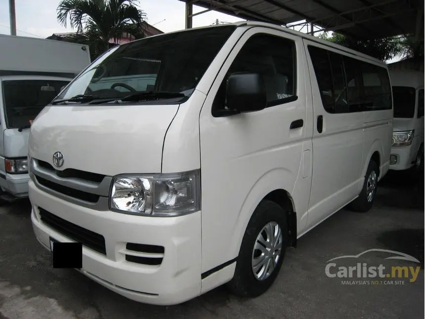 Toyota Hi-Ace Hi-Ace 95 L 7