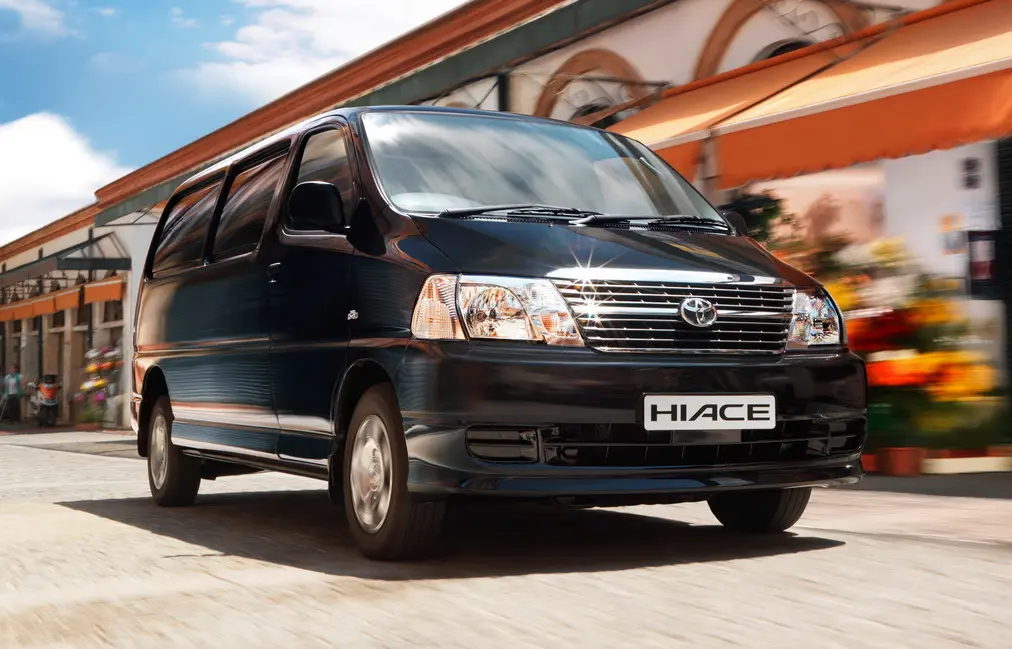 Toyota Hi-Ace Hi-Ace 95 S 6