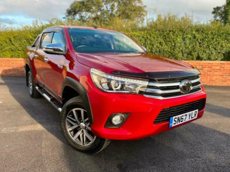 Toyota  Hi-Lux 2.4 D-4D 4x2 Active 3
