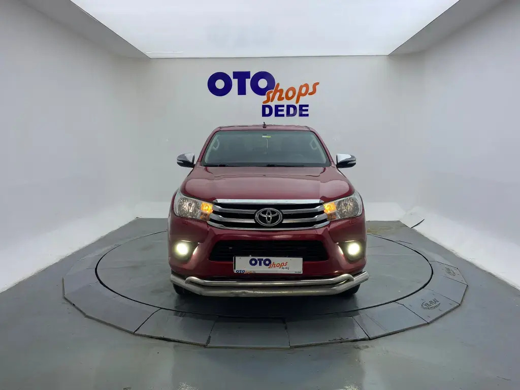 Toyota  Hi-Lux 2.4 D-4D 4x2 Adventure 4
