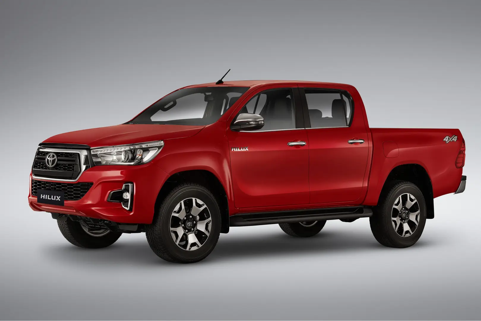 Toyota  Hi-Lux 2.4 D-4D 4x2 Adventure 5