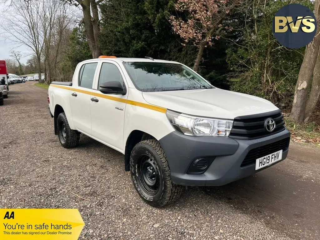 Toyota  Hi-Lux 2.4 D-4D 4x2 Adventure 3