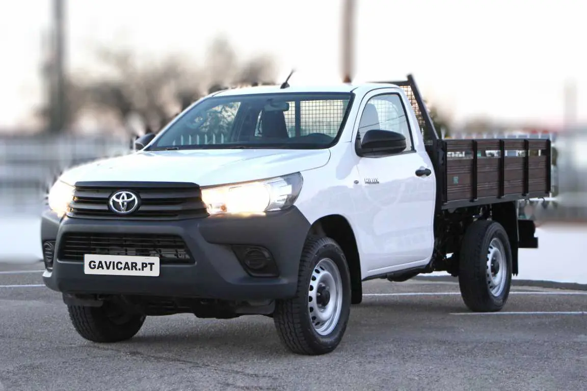 Toyota  Hi-Lux 2.4 D-4D 4x4 Adventure 4