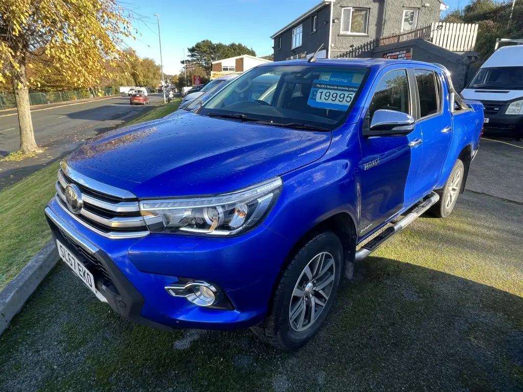 Toyota  Hi-Lux 2.4 D-4D 4x4 Adventure 4