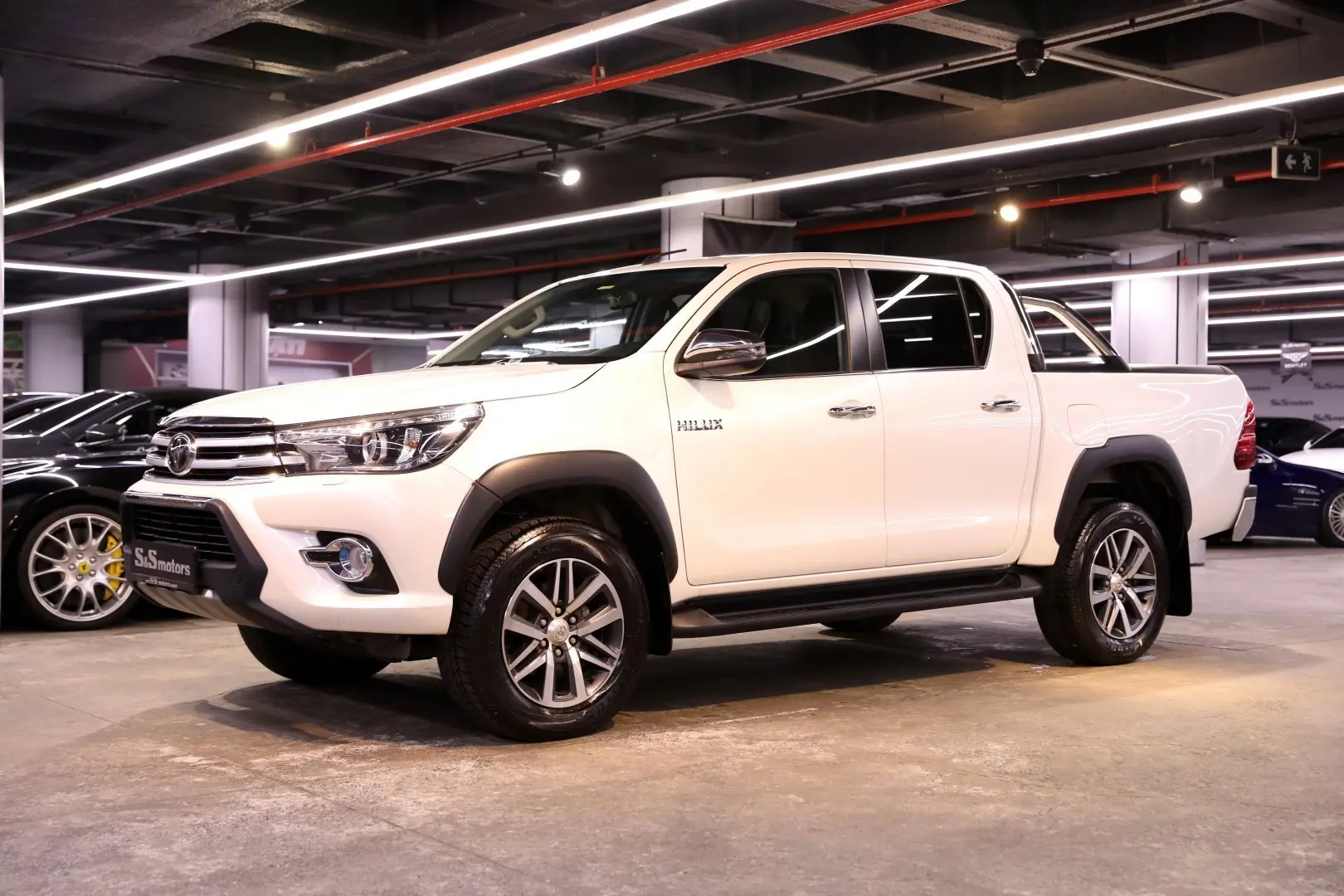 Toyota  Hi-Lux 2.4 D-4D 4x4 Hi-Cruiser 5