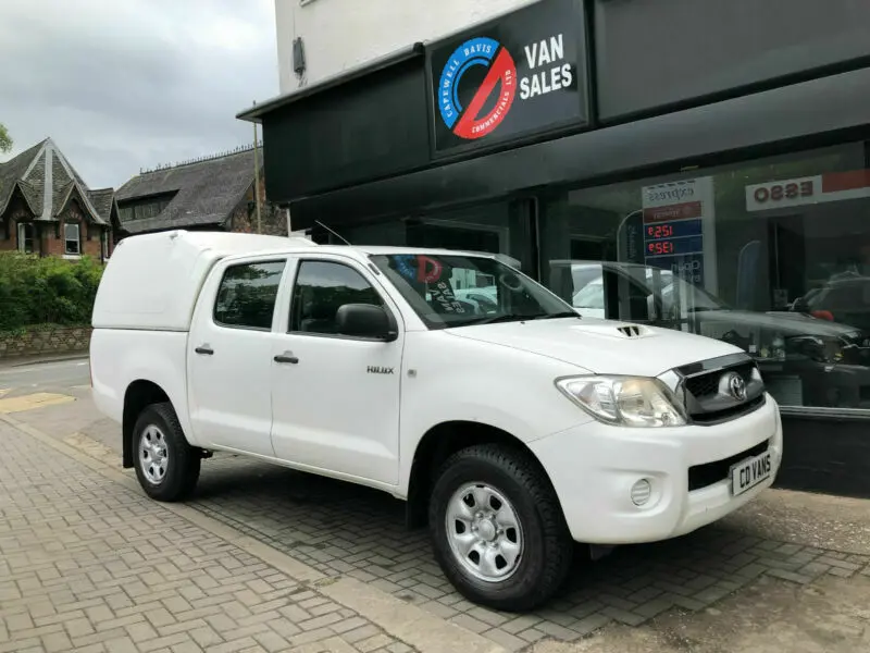 Toyota  Hi-Lux 2.5 D-4D 4x2 Adventure 4