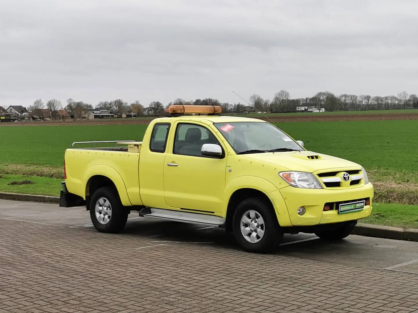 Toyota  Hi-Lux 2.5 D-4D 4x4 Freedom 4