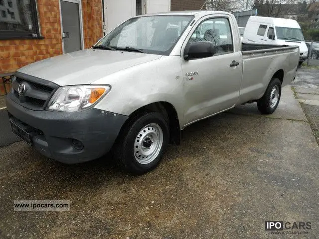 Toyota  Hi-Lux 2.5 D-4D 4x2 Basic 1