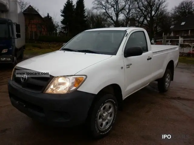 Toyota  Hi-Lux 2.5 D-4D 4x4 Adventure 0