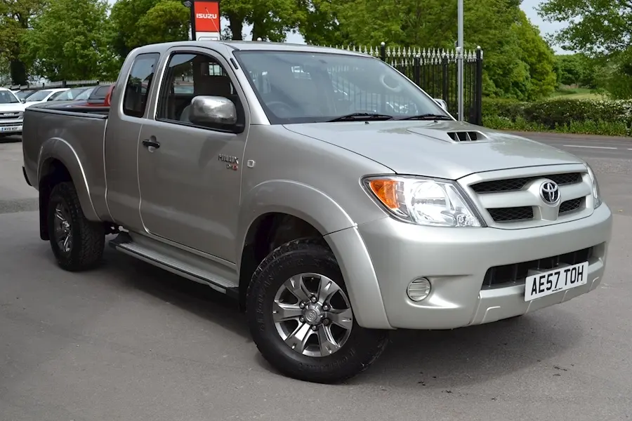 Toyota  Hi-Lux 2.5 D-4D 4x4 Freedom 4