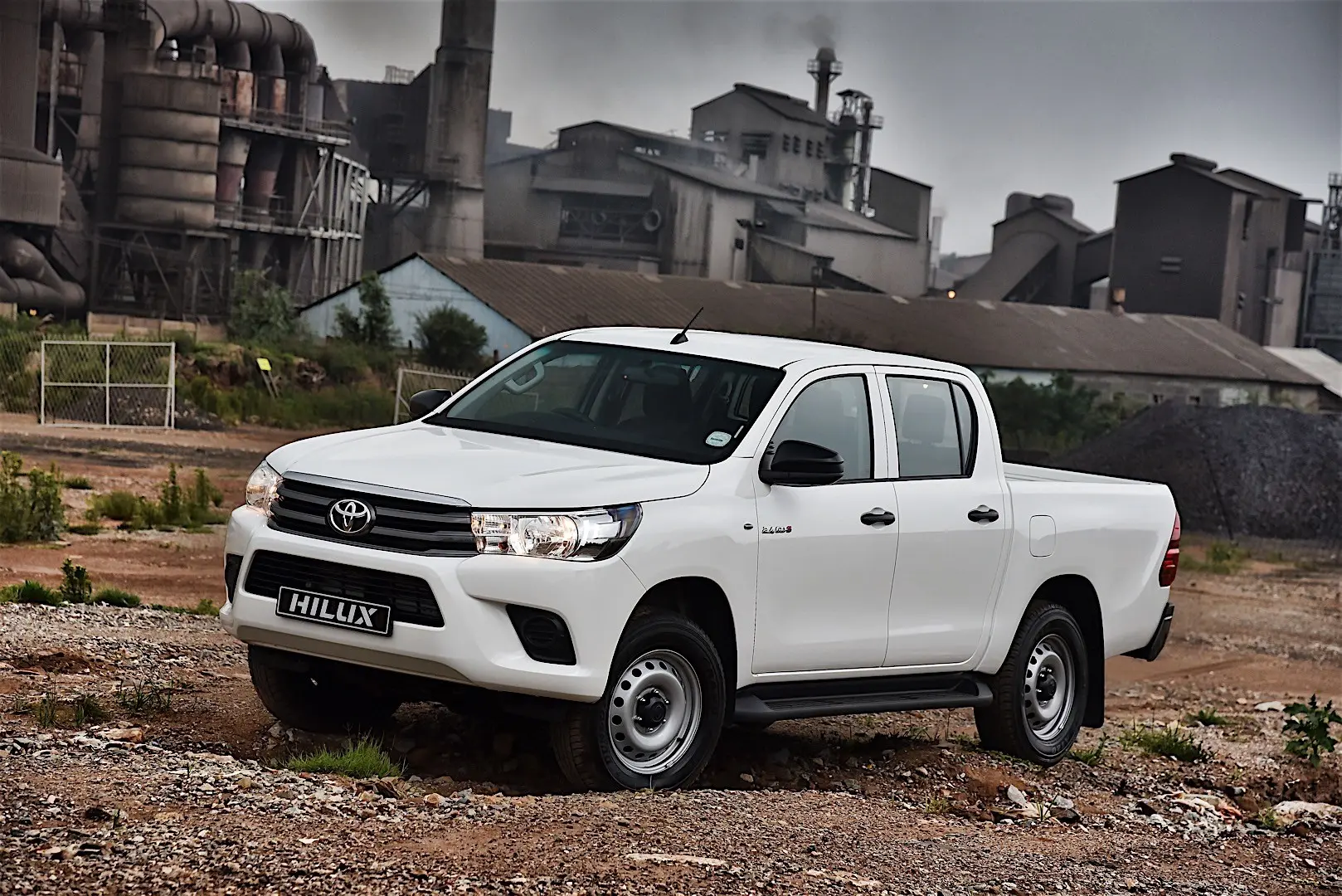 Toyota  Hi-Lux 2.8 D-4D 4x4 Hi-Cruiser 3