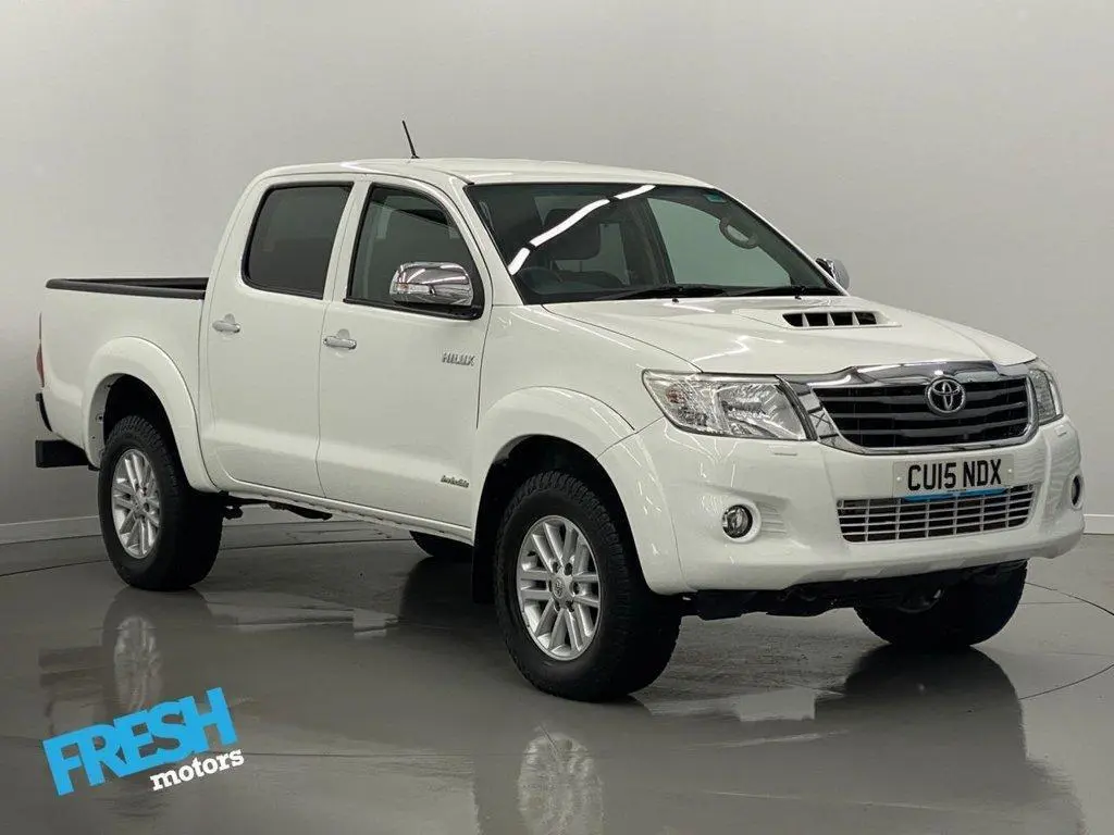 Toyota  Hi-Lux 3.0 D-4D 4x4 Elegant 2