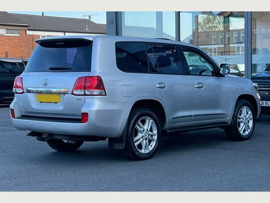 Toyota Land Cruiser Land Cruiser 4.5 D-4D V8 0