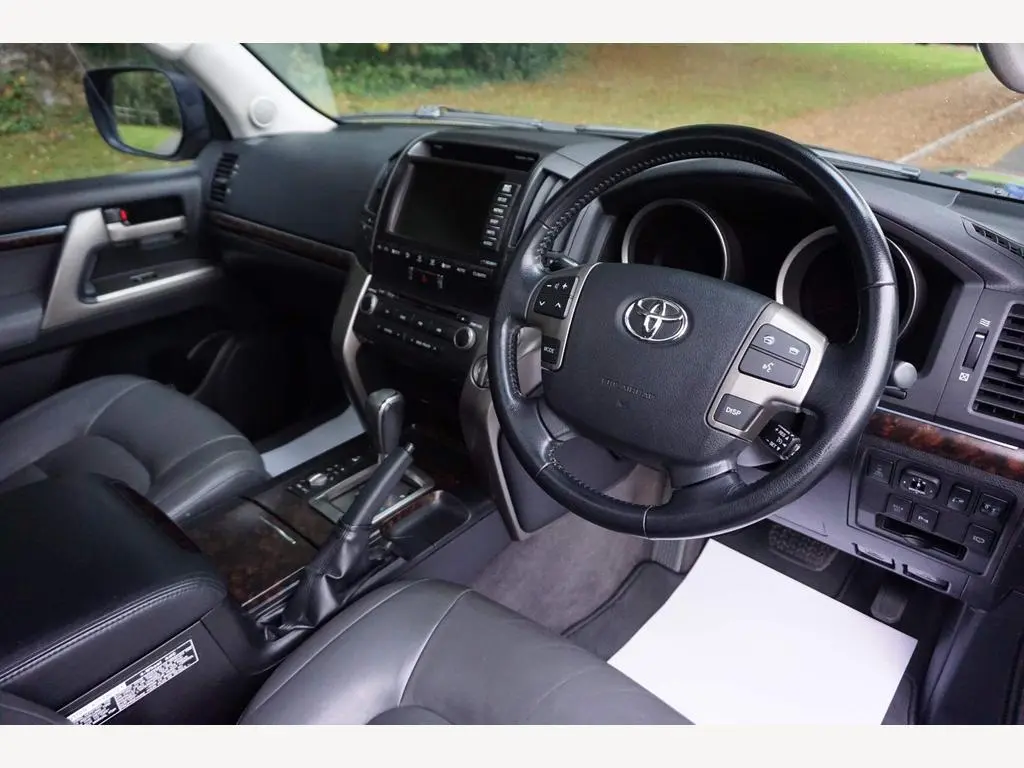 Toyota Land Cruiser Land Cruiser 4.5 D-4D V8 4