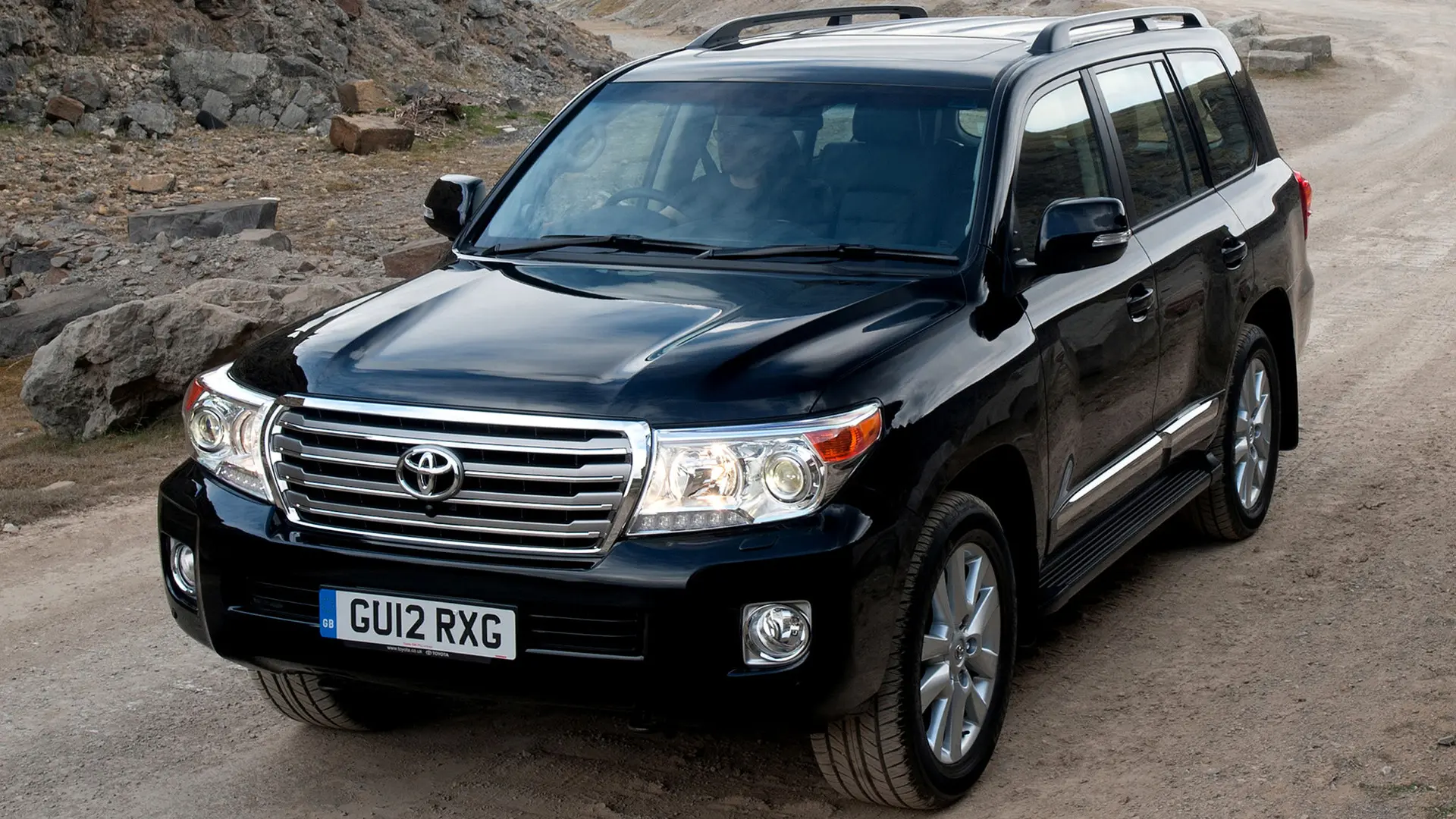Toyota Land Cruiser Land Cruiser 4.5 D-4D V8 Standart 2