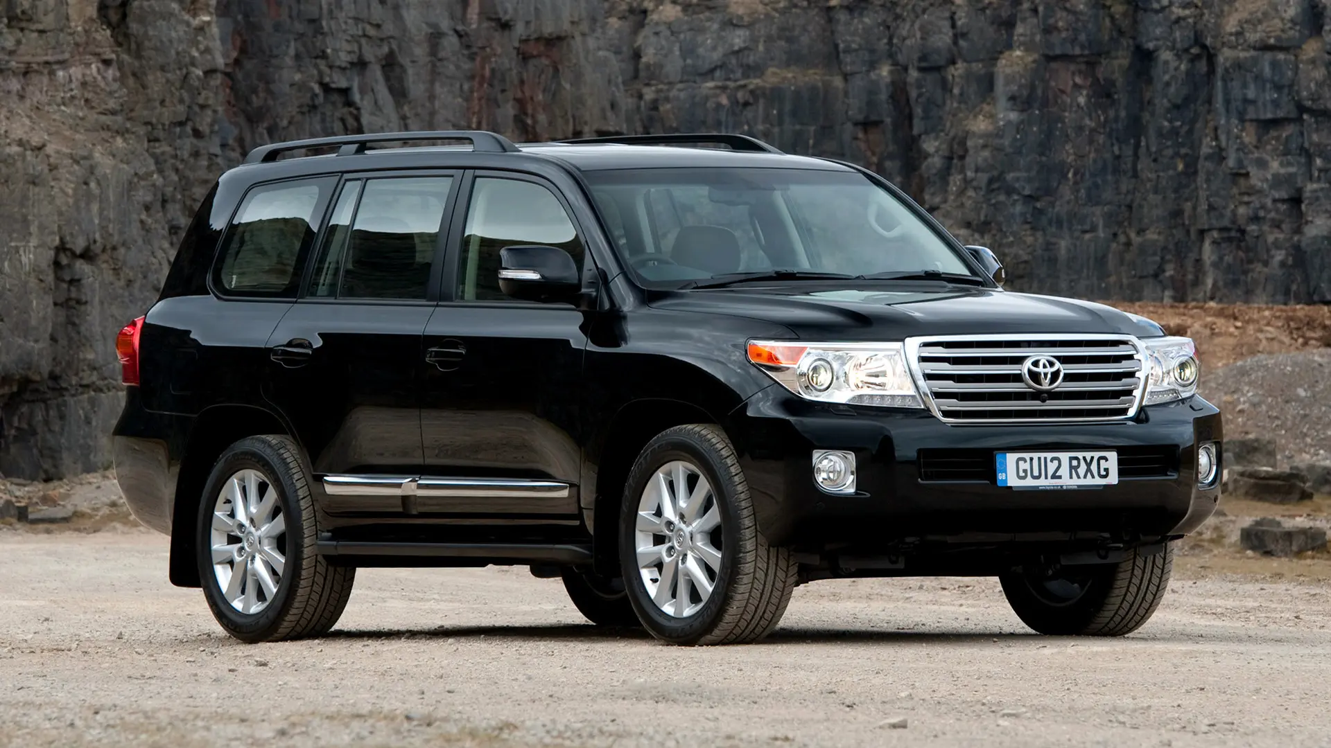 Toyota Land Cruiser Land Cruiser 4.5 D-4D V8 Standart 4