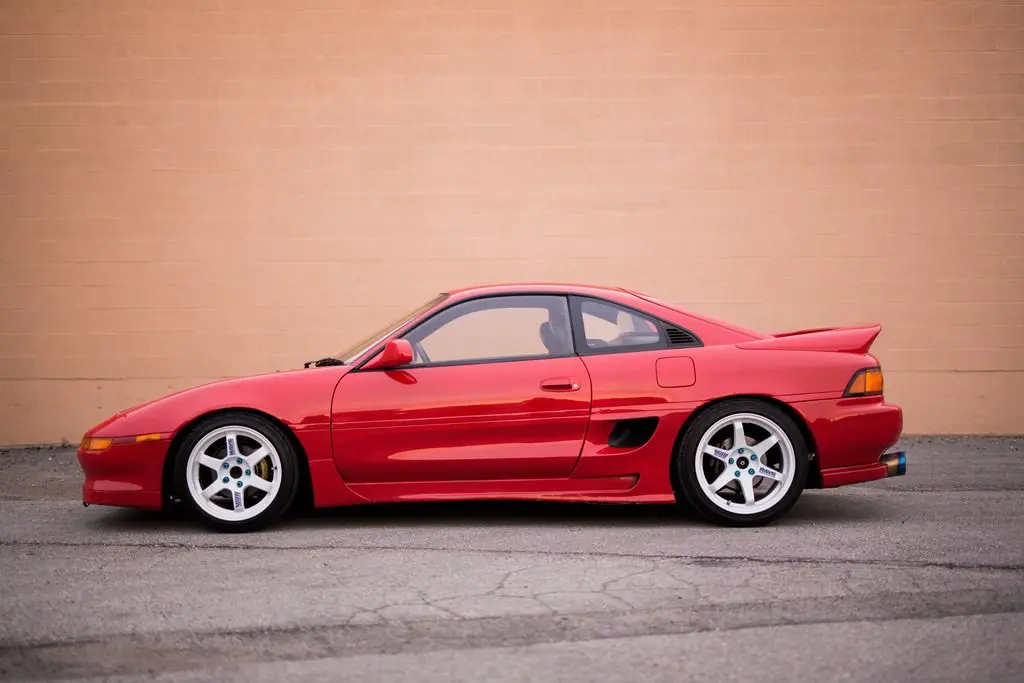Toyota  MR 2 2.0 3