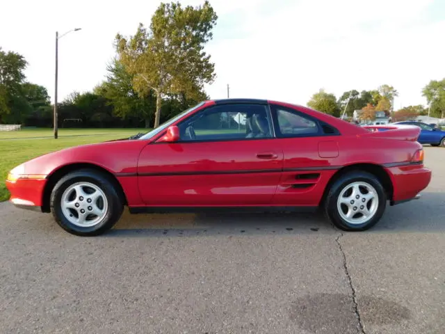 Toyota  MR 2 2.0 T-Bar 3