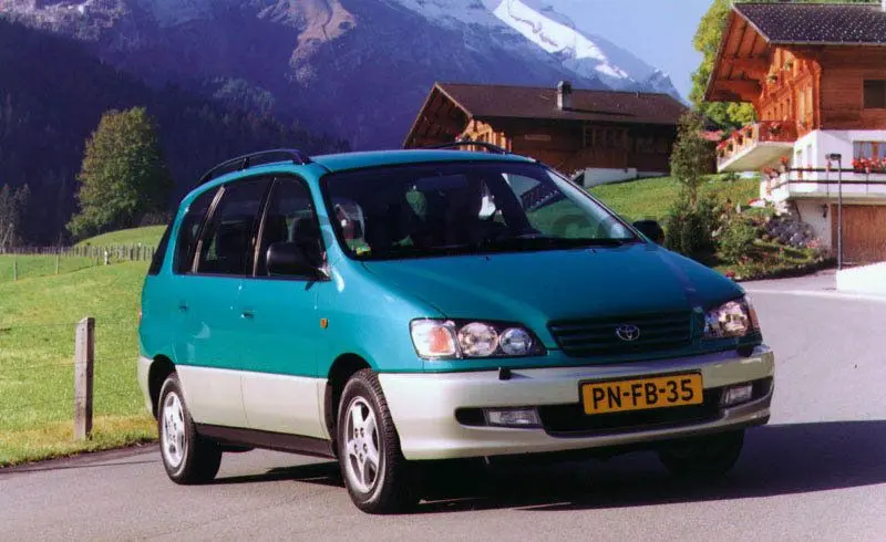 Toyota Picnic Picnic 2.0 4