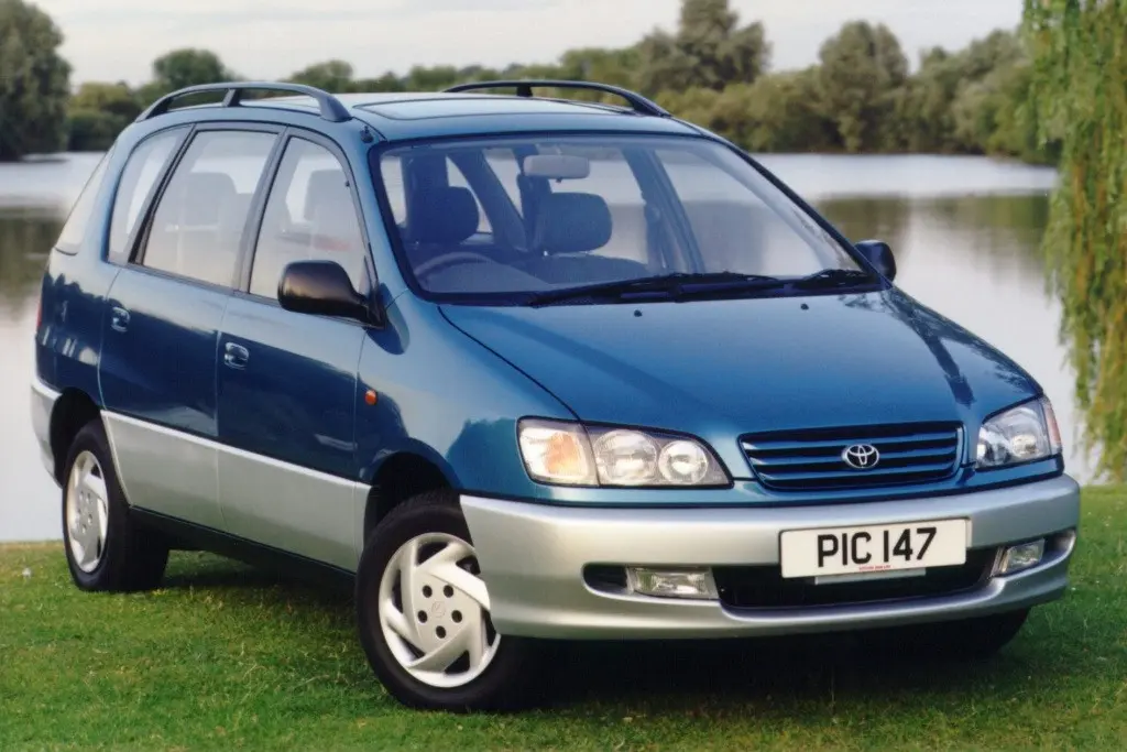 Toyota Picnic Picnic 2.0 4