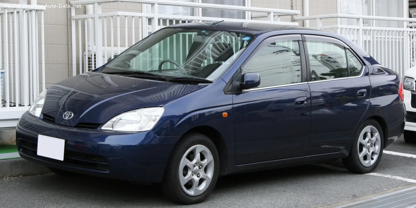 Toyota Prius Prius 1.5 Hybrid CVT 0