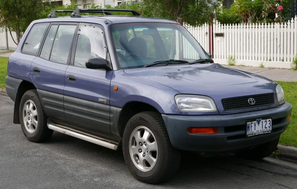 Toyota  Rav 4 1.8 4x2 4